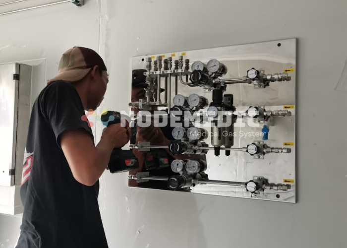 Pentingnya Instalasi Gas Laboratorium Proffesional