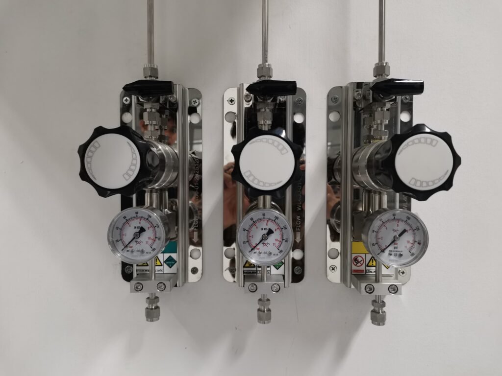 point of Use instalasi gas laboratorium